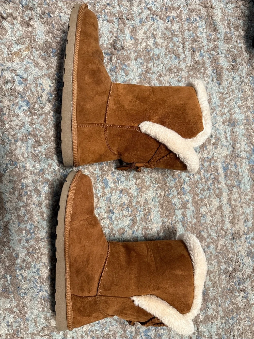 Arizona Jean Company Chestnut Brown Suede Shearling-Lined Winter Boots